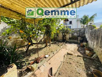 CASA INDIPENDENTE CON GIARDINO