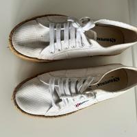 Superga bianche con para