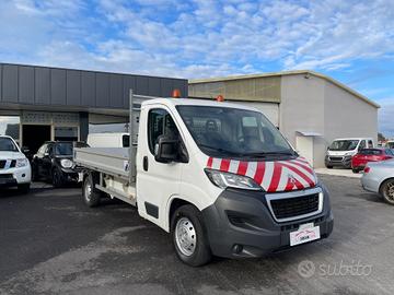 Peugeot Boxer 335 2.0 BlueHDi 130CV PLM 4p. Furgon