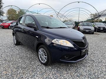Lancia Ypsilon 1.2 69 CV 5 porte S&S Elefantino Bl