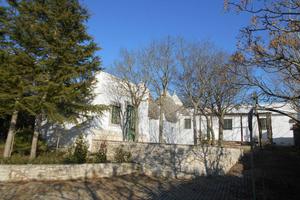 Villa di 100 m² con 4 locali e box auto a Noci