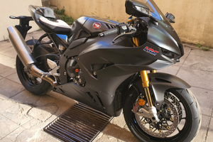 Honda CBR 1000 RR-R SP Carbon Edition 2024