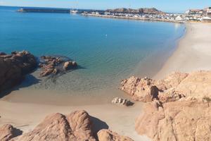 Isola Rossa trilocale vicino alle spiagge
