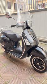 Piaggio vespa gts 300