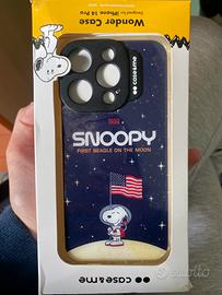 Cover per IPhone 14 Pro a tema Peanuts