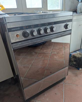 Piano cottura con forno 