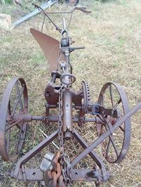 Aratro per decorazione