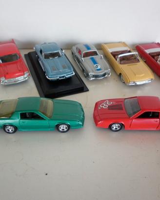 5 Modellini Auto Solido (1) 1:43