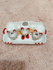 Set sale e pepe e stuzzicadenti a forma di maiali