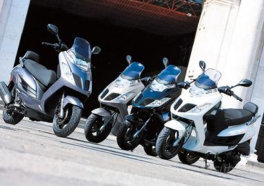 Ricambi dink 200i motore completo disponi