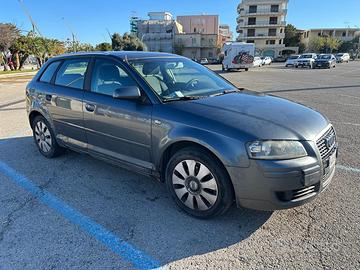 AUDI A3 1600 BENZINA ANNO 2005