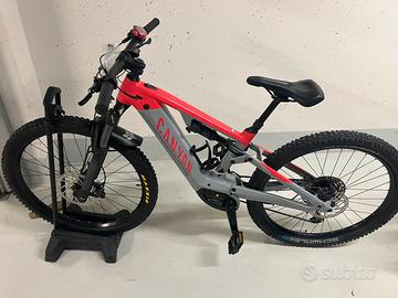Bicicletta ebike mbt donna canyon Neuron 8
