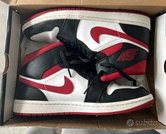 Air Jordan mid numero 45