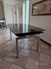 TAVOLO  RETTANGOLARE