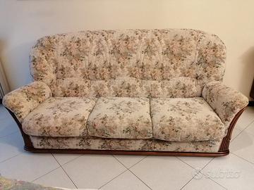 Divano stile classico