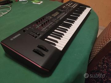 Yamaha MOXF6 Motif XF Engine Live Looper 16 tracce