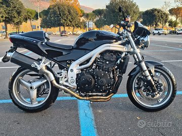Triumph Speed triple 955
