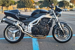 Triumph Speed triple 955