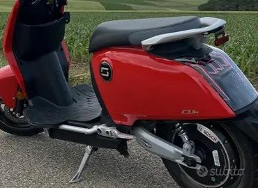 Super Soco CUX - 2022