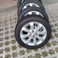 Cerchi i n lega per Yaris 2 + pneumatici inv