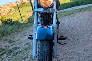 Suzuki GZ 250 Marauder 