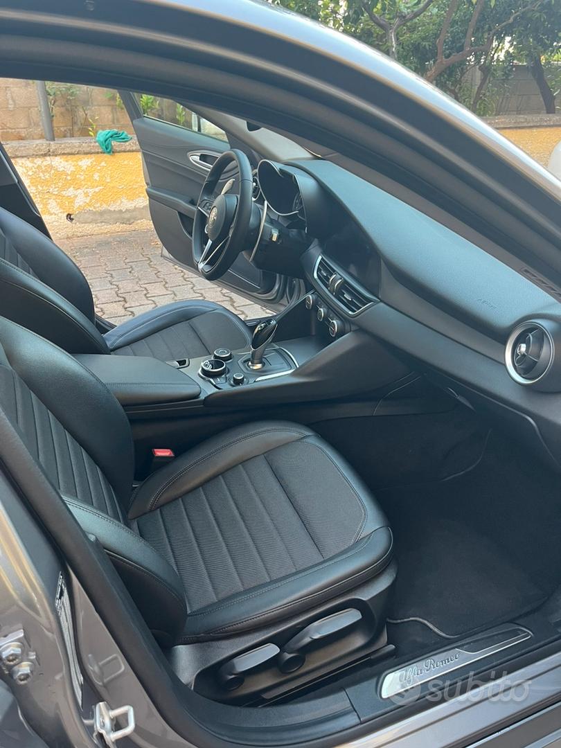 Alfa Romeo Giulia 2019 photo 5