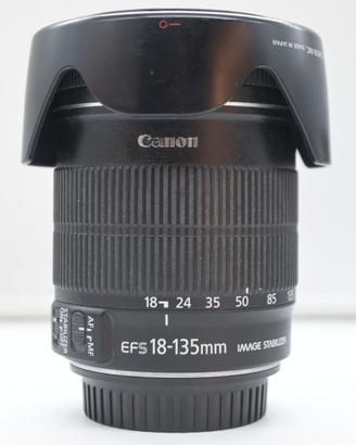 Canon EF‑S 18‑135mm f/3.5‑5.6 IS USM