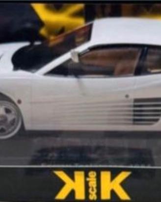 Ferrari Testarossa 1:18 Miami Vice 1984
