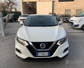 Nissan Qashqai 1.6 dCi 2WD XTronic Tekna