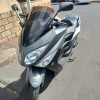 Yamaha T-max