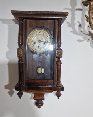 orologio a pendolo antico