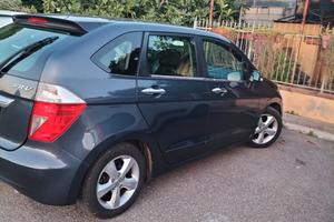 Honda  frv