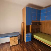 Cameretta completa in legno