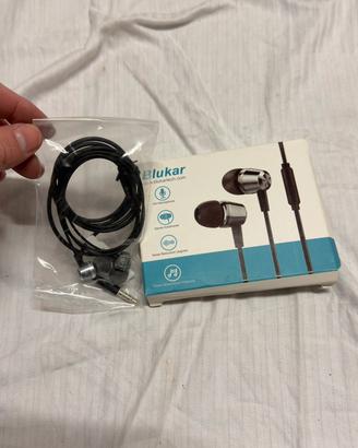 Auricolari in-ear Blukar praticamente nuovi!