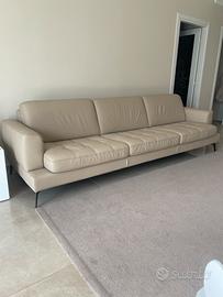 Divano in vera pelle