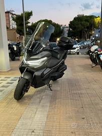 Voge Sfida SR4 400 MAX