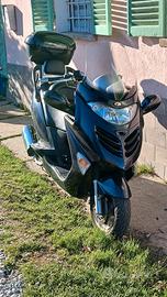 Scooter 125 Kymko grand dink