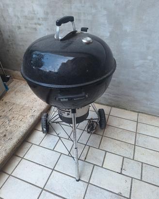barbecue Weber Master Touch 57 a carbonella