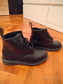 Dr. Martens 36