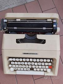 Macchina da scrivere Olivetti Lettera 25