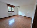 appartamento-di-90-m²-con-3-locali-e-box-auto-a-mo