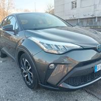 Toyota C-HR 1.8 Hybrid E-CVT Business