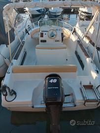 Open Saver 550 con Suzuki 40/60