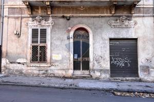 Locale Commerciale - Catania