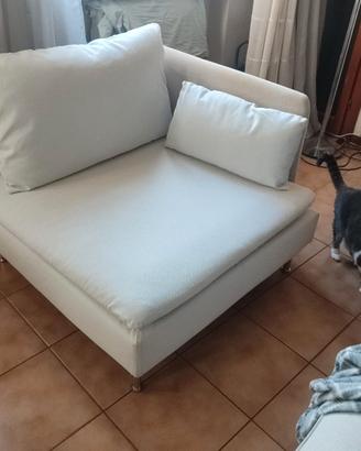 poltrona ikea con cuscini
