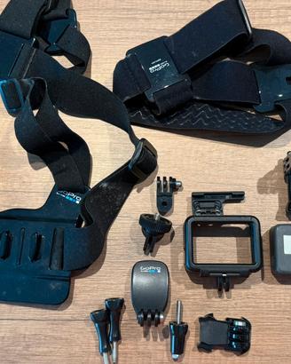 Go pro Hero 5 Black + accessori
