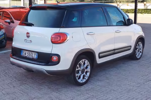 Fiat 500L 1.6 Multijet 105 CV Beats