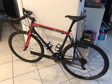 Bicicletta da corsa full Carbon 7kg