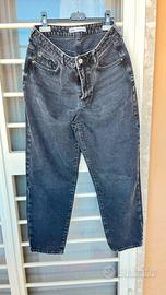 Jeans grigio lavaggio vintage – casual e versatile