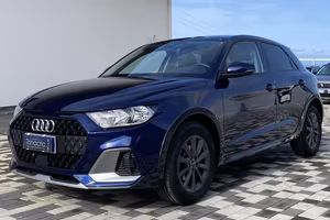 Audi A1 allstreet Identity Black 1.0 TSI 110C...